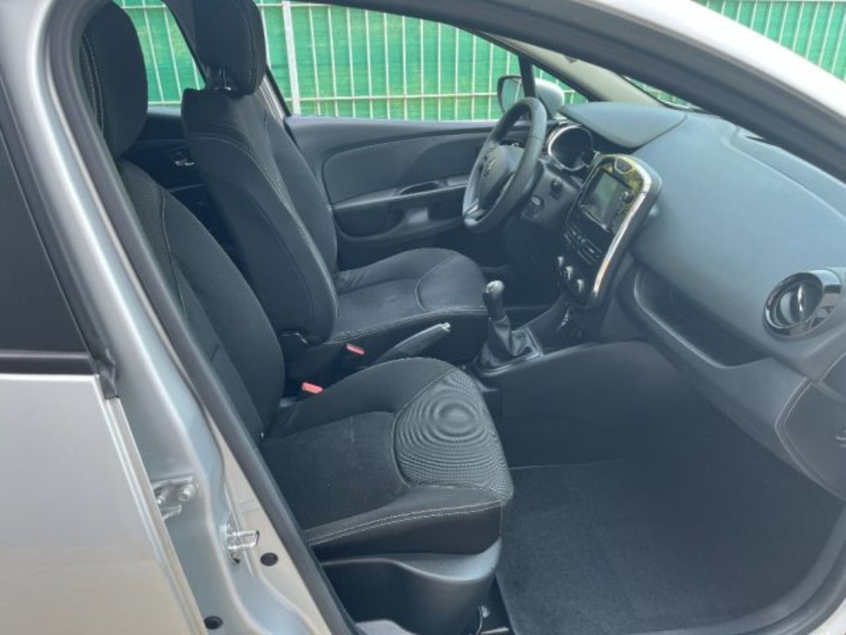 Renault Clio 1.5 dCi 8V 75CV Start&Stop 5 porte Live (7)
