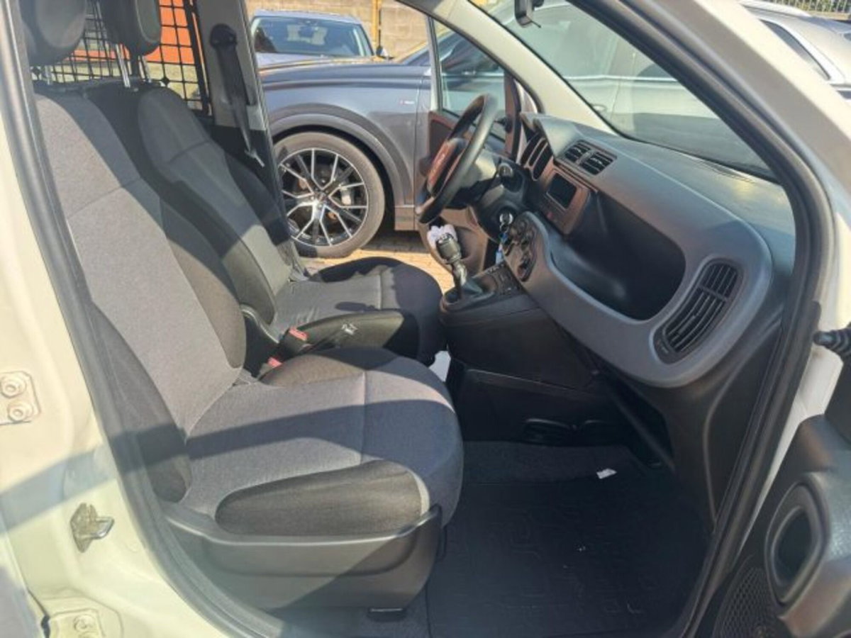 Fiat Panda 1.2 Pop Van 2 posti (11)