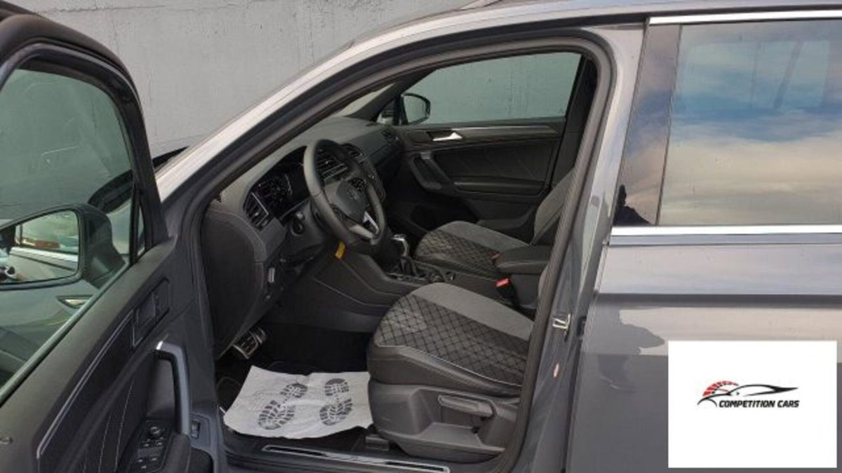 Volkswagen Tiguan Allspace 2.0 TDI 200 CV SCR DSG 4MOTION R-Line (4)