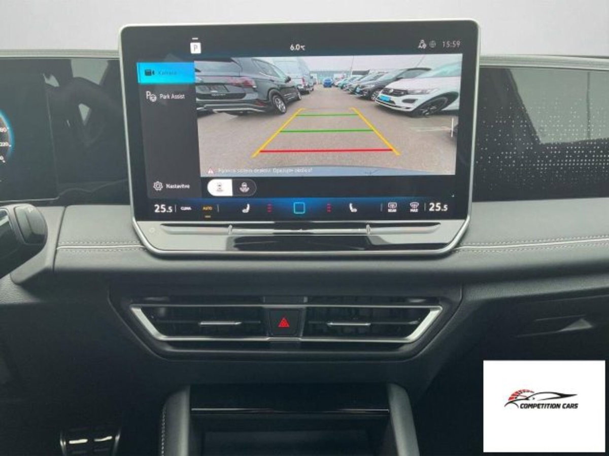 Volkswagen Tiguan Allspace 2.0 tdi R-Line 150cv dsg (12)