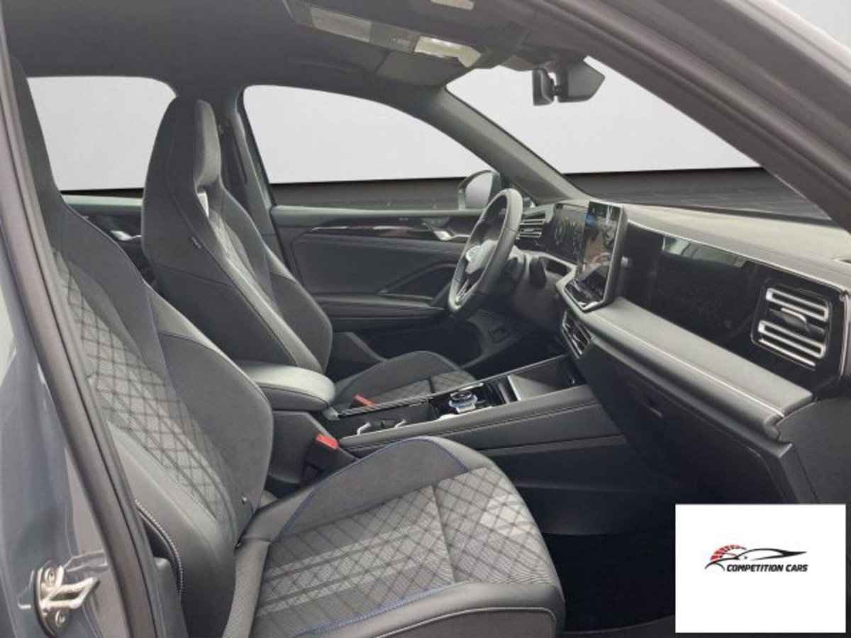 Volkswagen Tiguan Allspace 2.0 tdi R-Line 150cv dsg (8)