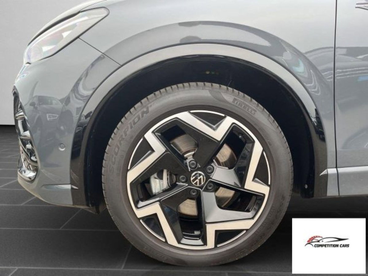 Volkswagen Tiguan 2.0 tdi R-Line 150cv dsg (15)