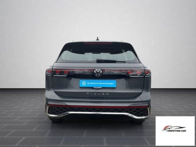 Volkswagen Tiguan 2.0 tdi R-Line 150cv dsg (4)