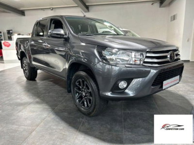 Toyota Hilux 2.D-4D 4WD porte Double Cab Comfort usato
