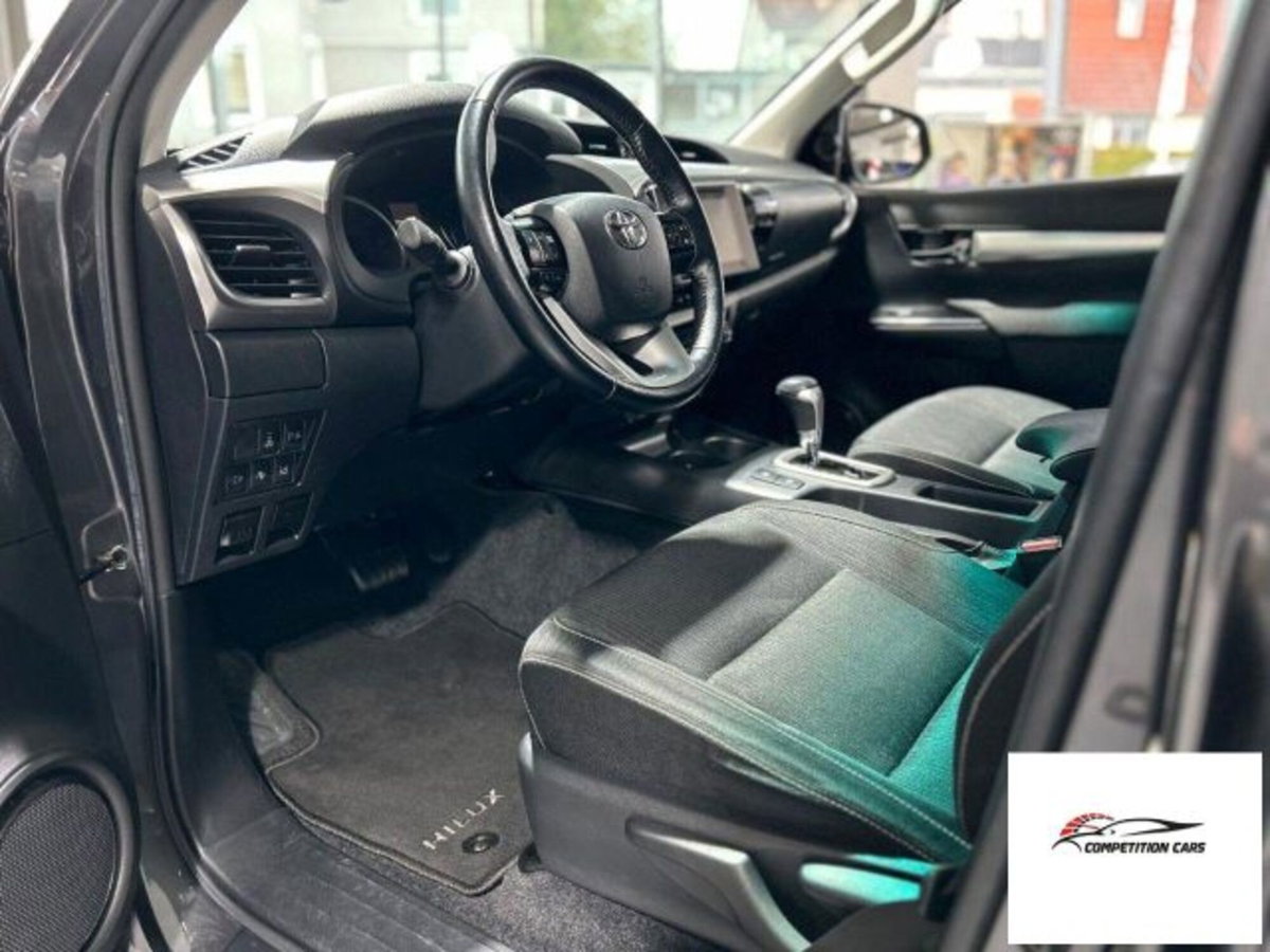 Toyota Hilux 2.D-4D 4WD porte Double Cab Comfort (5)