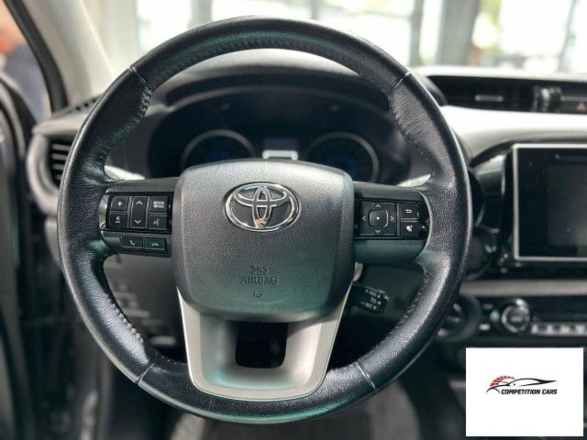 Toyota Hilux 2.D-4D 4WD porte Double Cab Comfort (9)
