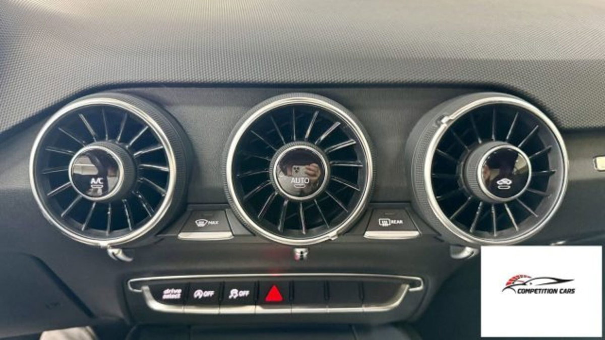 Audi TT Coupé 45 TFSI (10)
