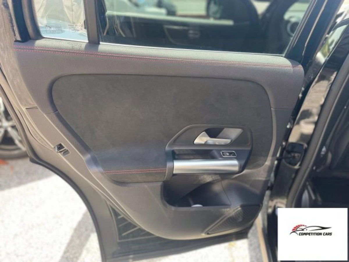Mercedes-Benz GLA SUV 180 d AMG Line Premium Plus auto (15)