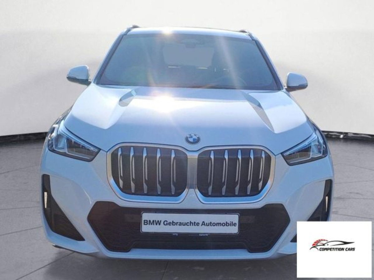 BMW X1 sDrive18i (2)