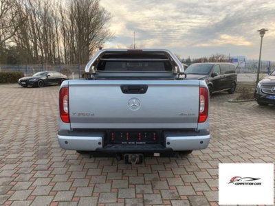 Mercedes-Benz Classe X Pick-up 250 d 4Matic Progressive (6)