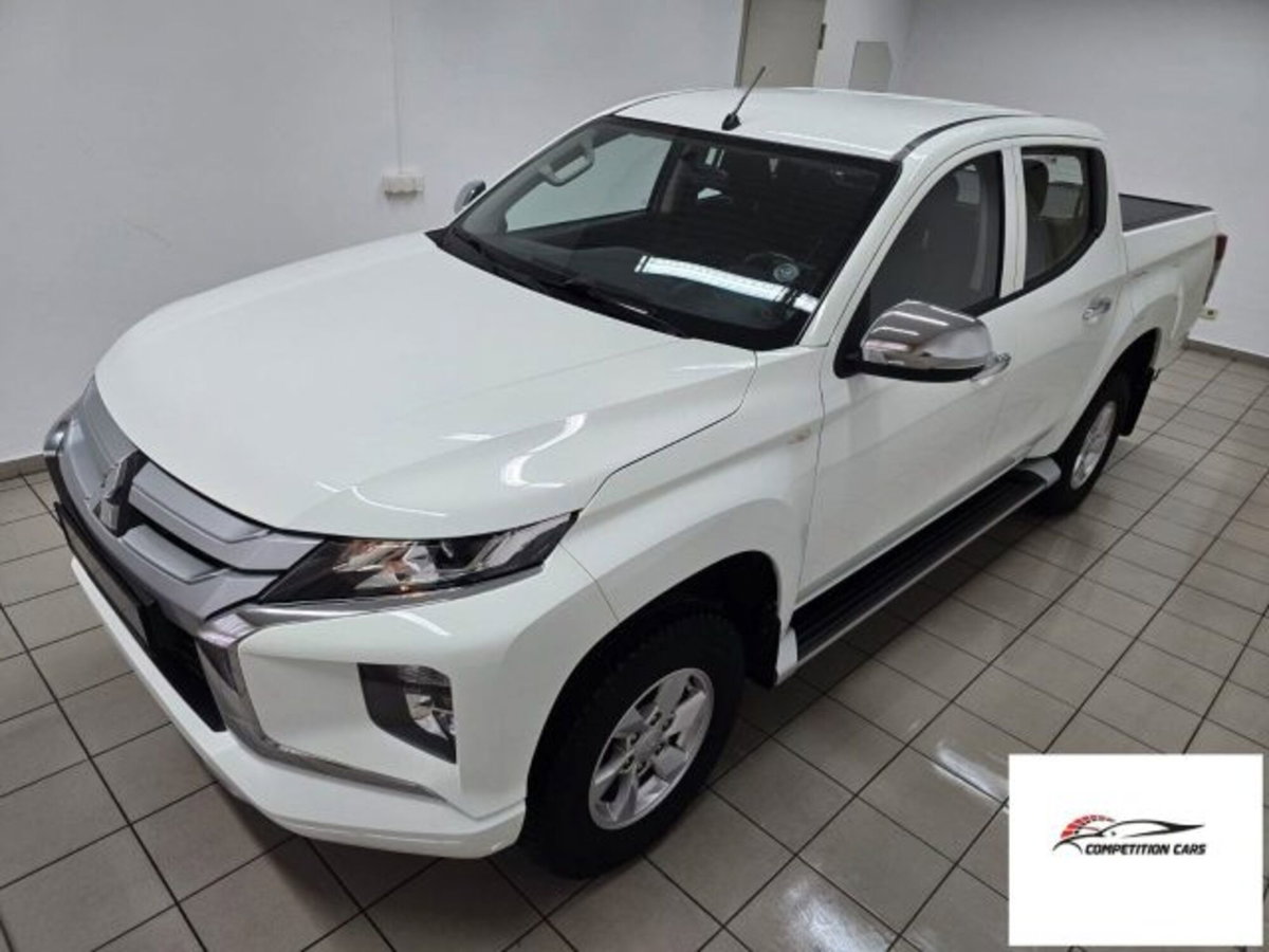 Mitsubishi L200 2.3D Double Cab 4x4 Sup.Select P1. Intouch Diamond aut. (3)
