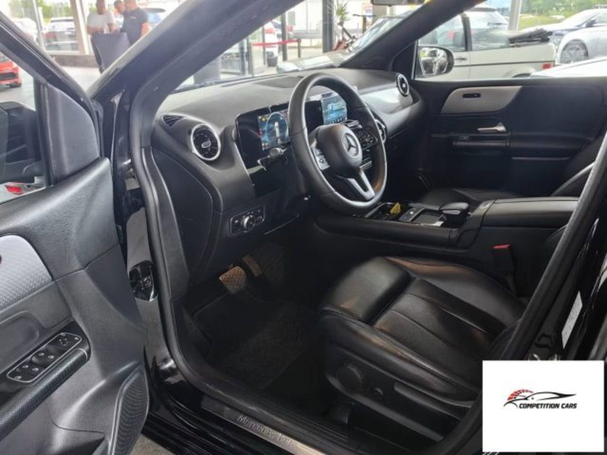 Mercedes-Benz Classe B 180 d Premium (12)