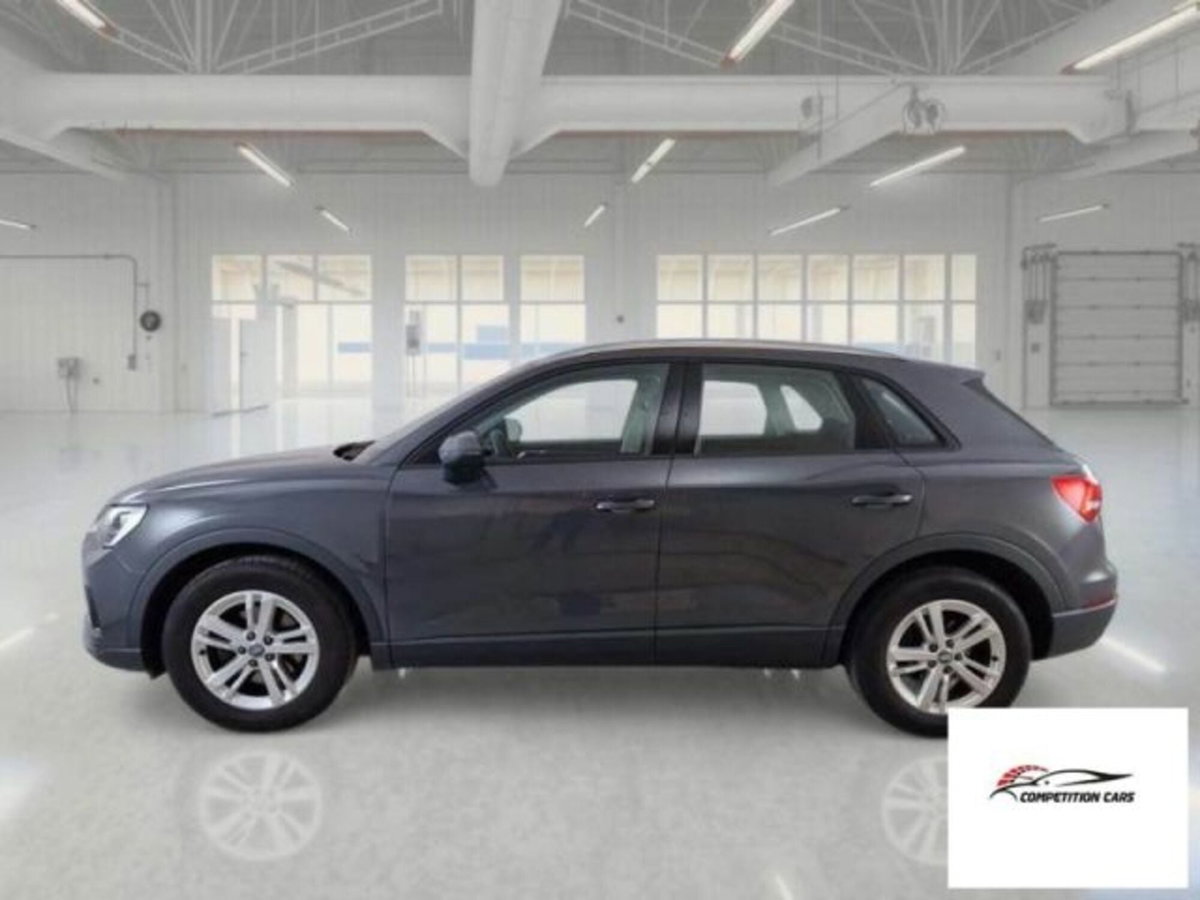 Audi Q3 35 TDI quattro S tronic Business Advanced (4)