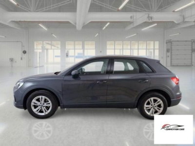 Audi Q3 35 TDI quattro S tronic Business Advanced (4)