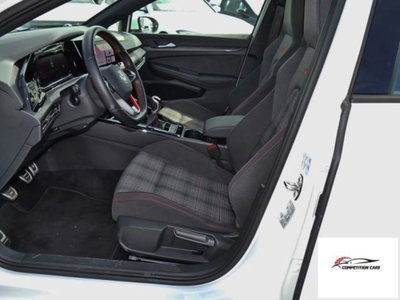 Volkswagen Golf 2.0 tsi GTI MT Ultimate 245cv (6)