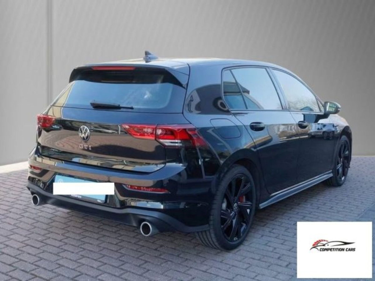 Volkswagen Golf 2.0 tsi GTI MT Ultimate 245cv (3)