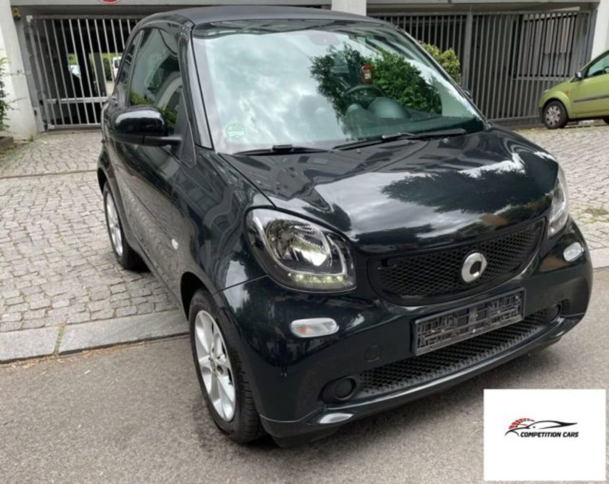 smart Fortwo 70 1.0 twinamic Sport edition 1 (4)