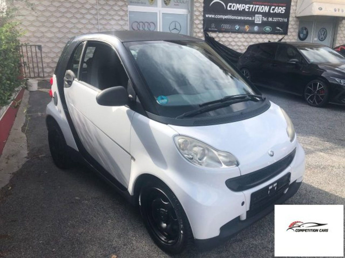 smart Fortwo 1000 52 kW MHD coupé passion (2)