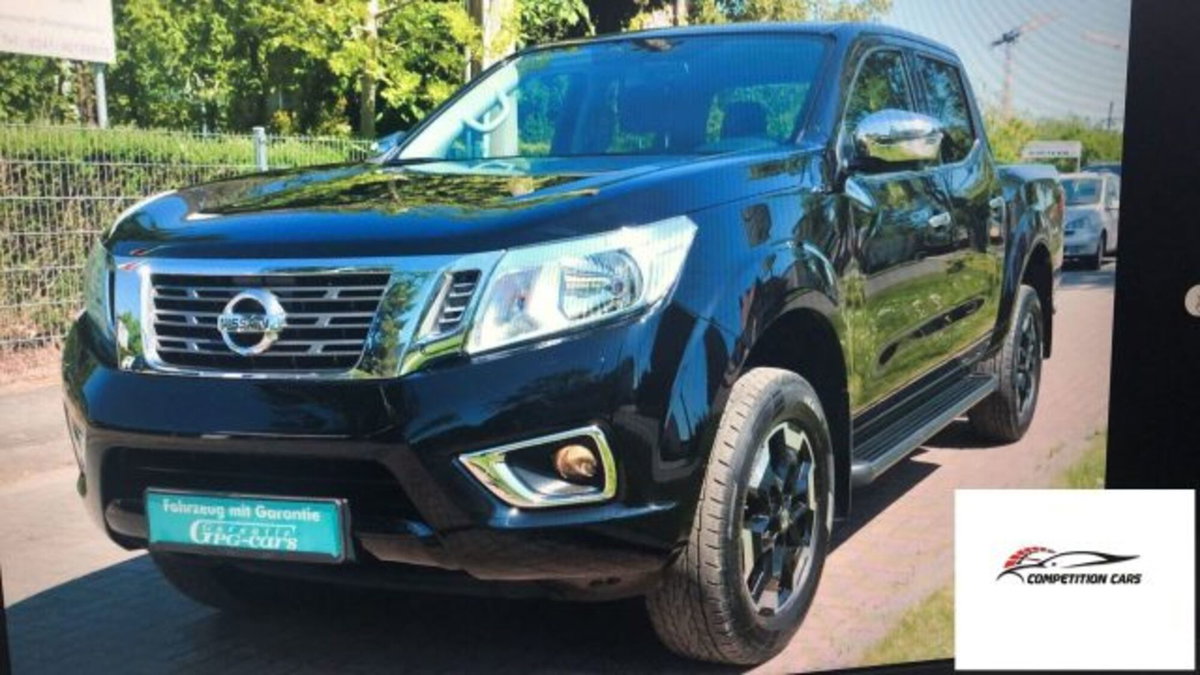 Nissan Navara 2.3 dCi 190 CV 4WD Double Cab N-Connecta (2)