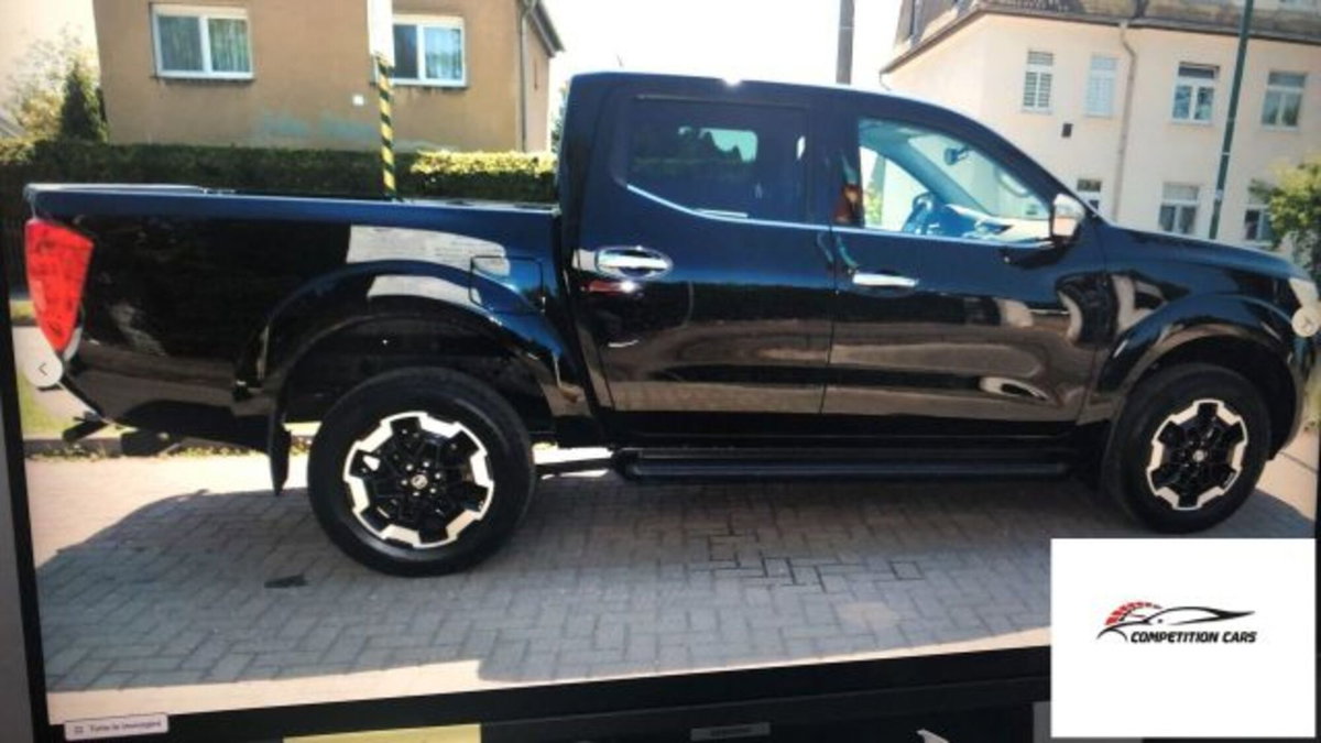 Nissan Navara 2.3 dCi 190 CV 4WD Double Cab N-Connecta (3)