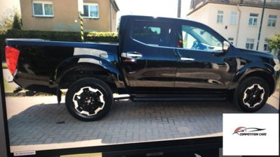 Nissan Navara 2.3 dCi 190 CV 4WD Double Cab N-Connecta (3)