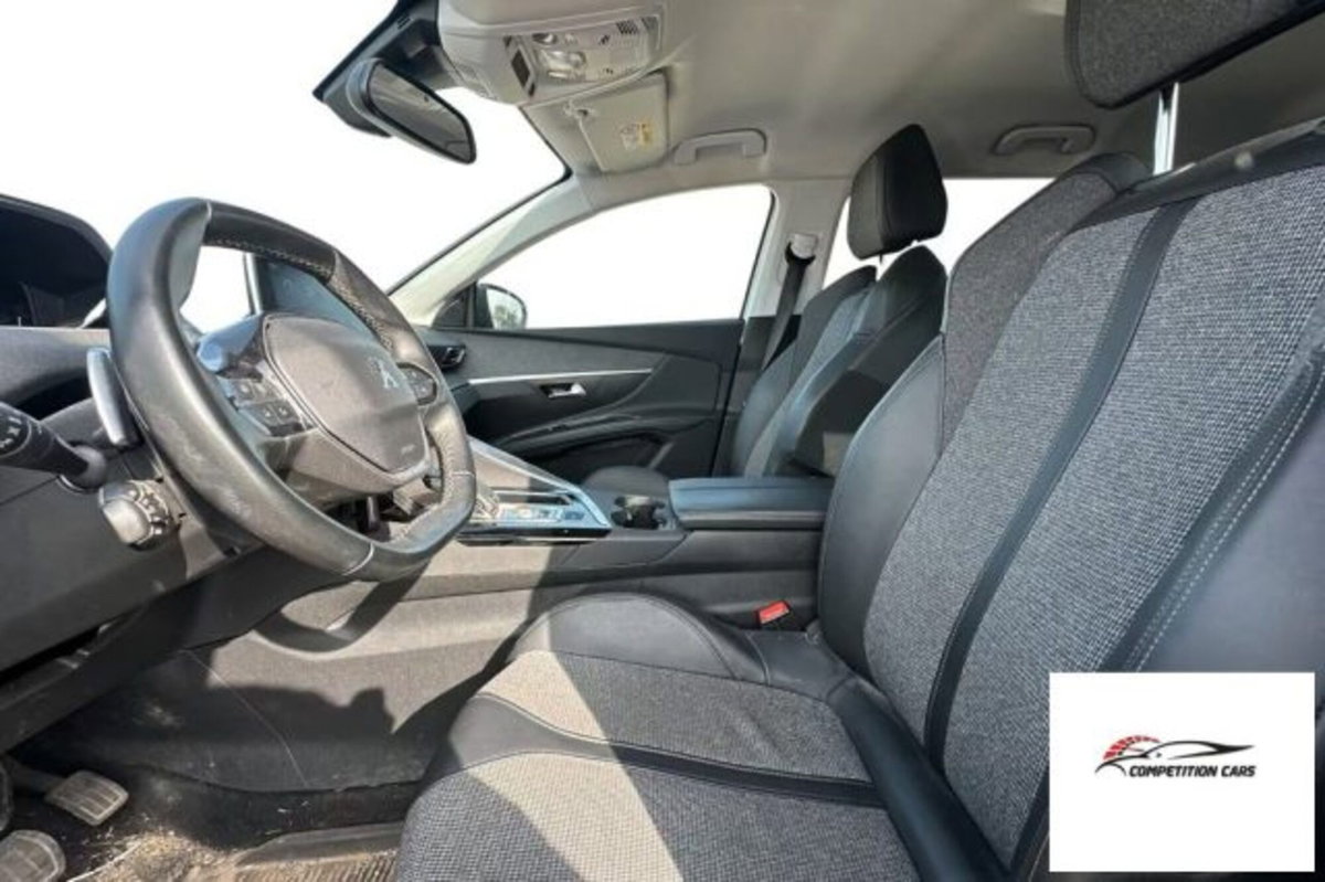 Peugeot 5008 BlueHDi 130 S&S Allure (5)
