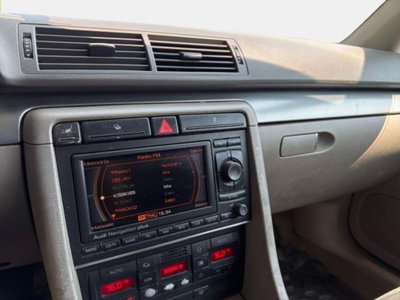Audi A4 Avant 1.9 TDI (10)