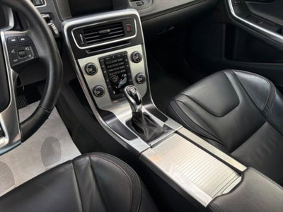 Volvo V60 D2 Geartronic Volvo Ocean Race (12)