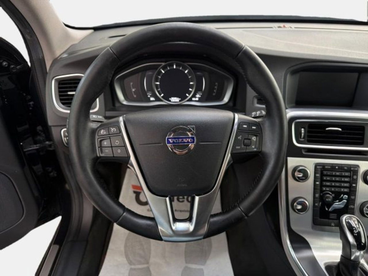 Volvo V60 D2 Geartronic Volvo Ocean Race (9)