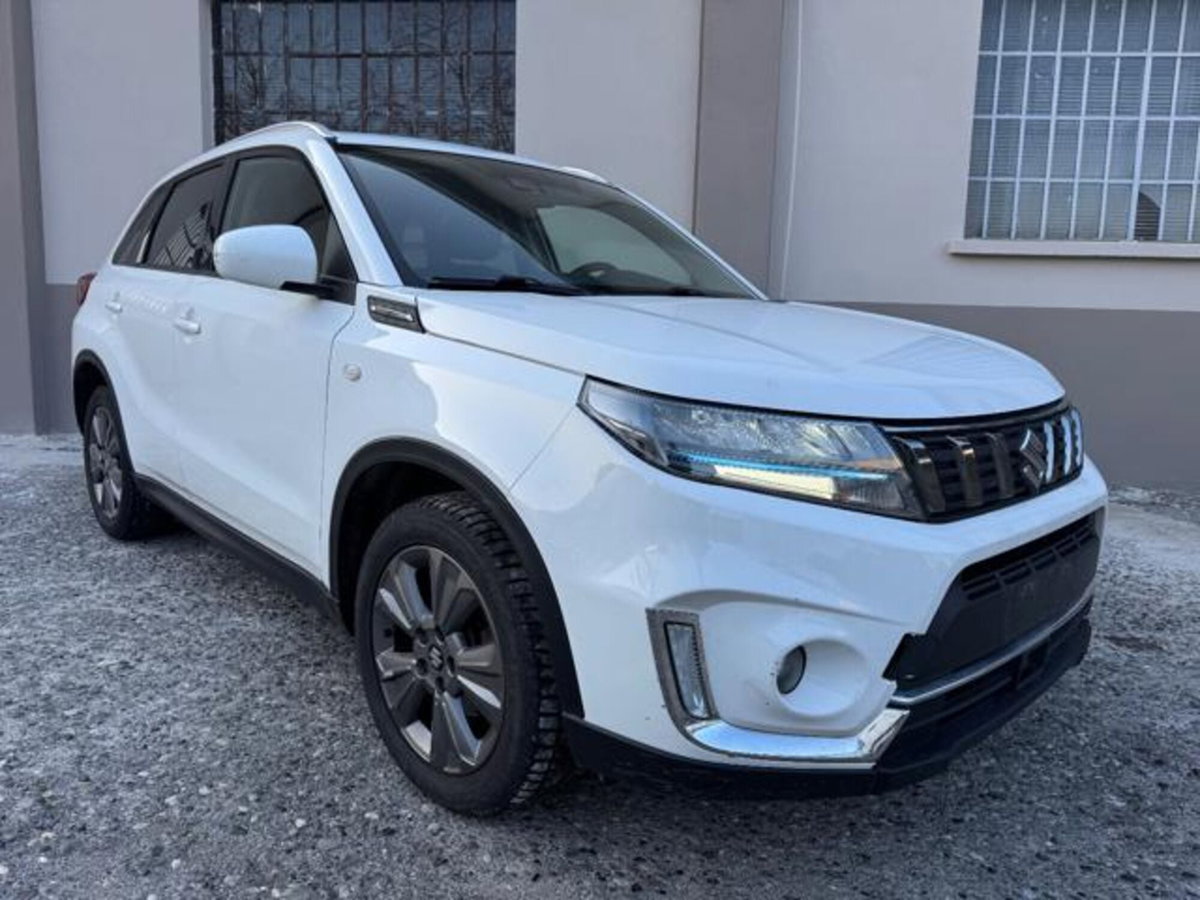 Suzuki Vitara 1.4 Hybrid 4WD AllGrip Easy Top (2)