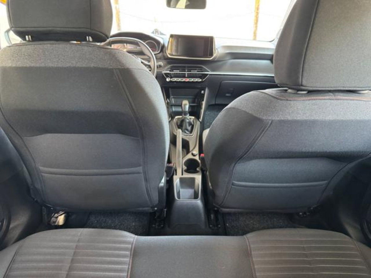 Peugeot 208 PureTech 75 Stop&Start 5 porte Allure Pack (11)
