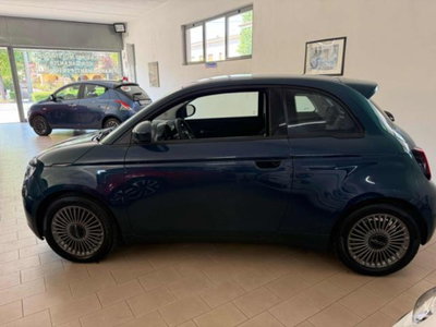 Fiat 500e Icon Berlina 42 kWh (5)
