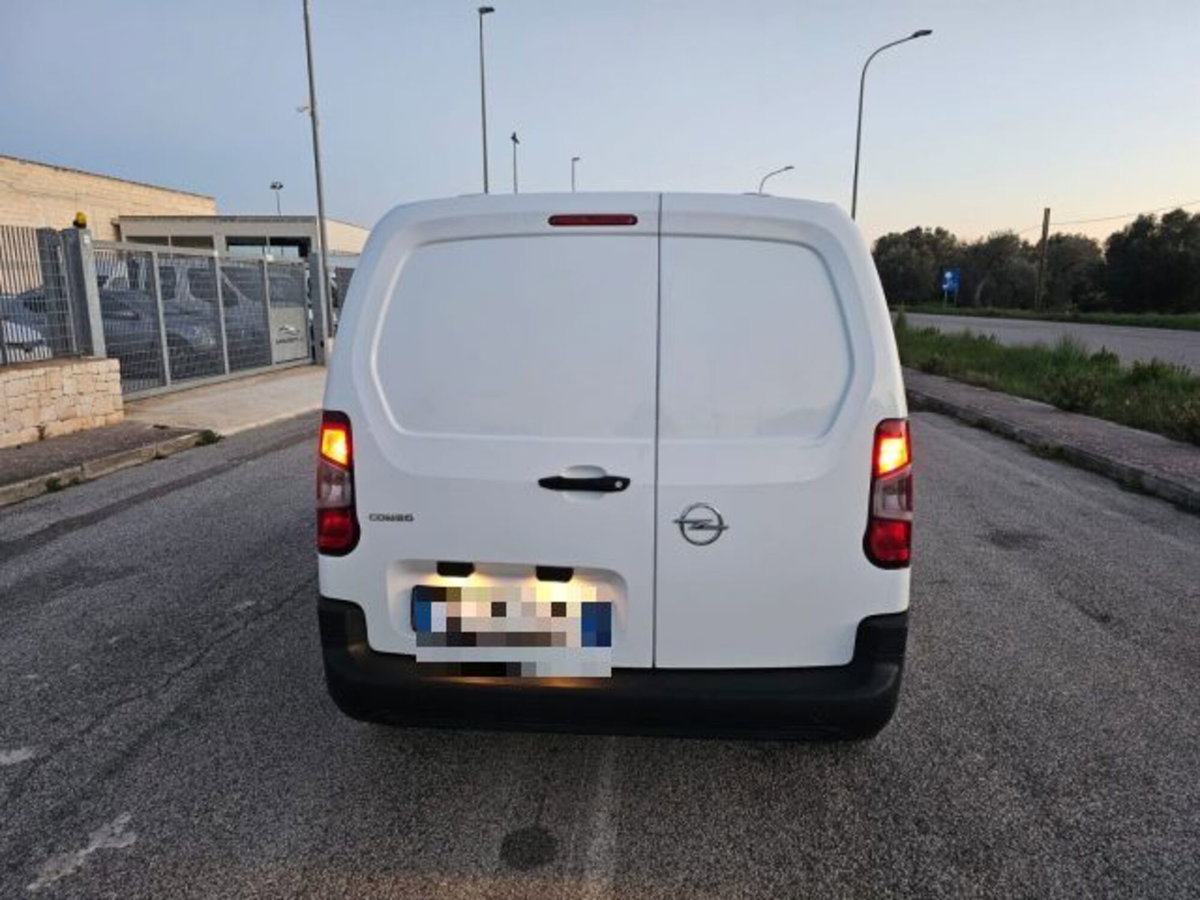 Opel Combo Furgone Cargo 1.5 Diesel 100CV PC 650kg Edition (6)
