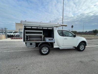 Mitsubishi L200 2.5 DI-D/136CV Club Cab Invite DPF (10)