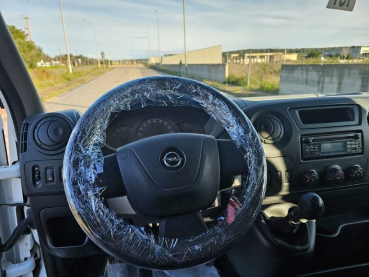 Opel Movano Furgone 35 2.3 CDTI 130CV PM-TM FWD Furgone (13)