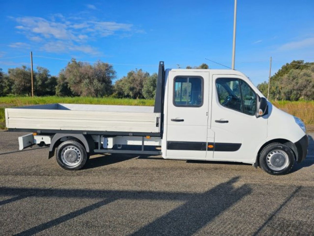 Opel Movano Furgone 35 2.3 CDTI 130CV PM-TM FWD Furgone (4)