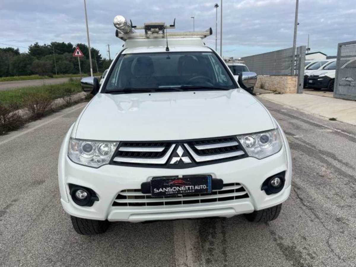 Mitsubishi L200 2.5 DI-D/136CV Club Cab Invite DPF (2)