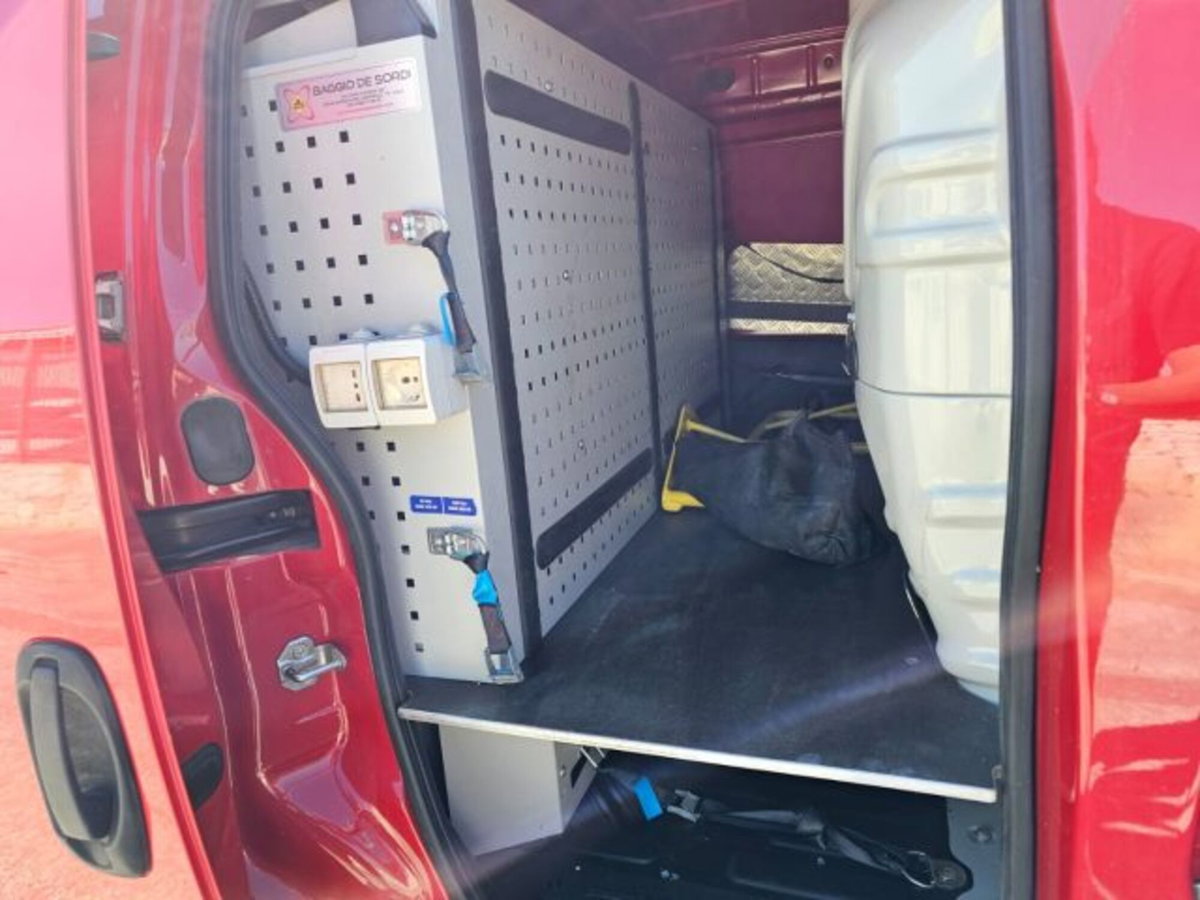 Fiat Fiorino 1.3 MJT 75CV Furgone Adventure E5+ (14)