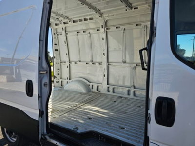 Iveco Daily Furgone 35S12V 2.3 HPT PM-TM Furgone (9)