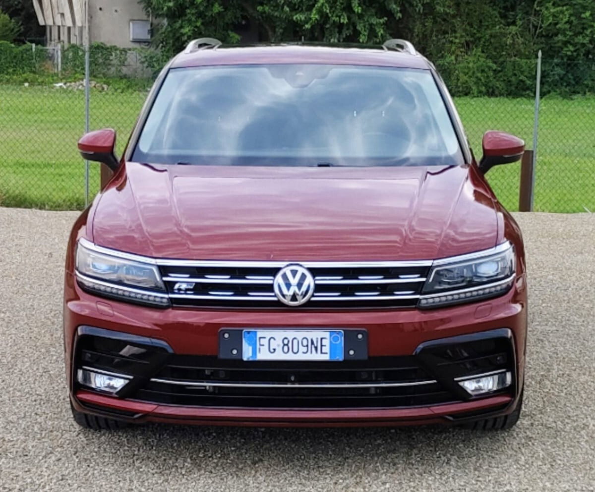 Volkswagen Tiguan 2.0 BiTDI SCR DSG 4MOTION Executive R-Line BMT (2)