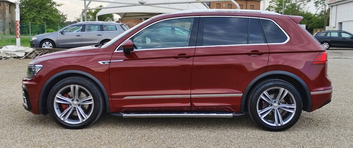 Volkswagen Tiguan 2.0 BiTDI SCR DSG 4MOTION Executive R-Line BMT (20)