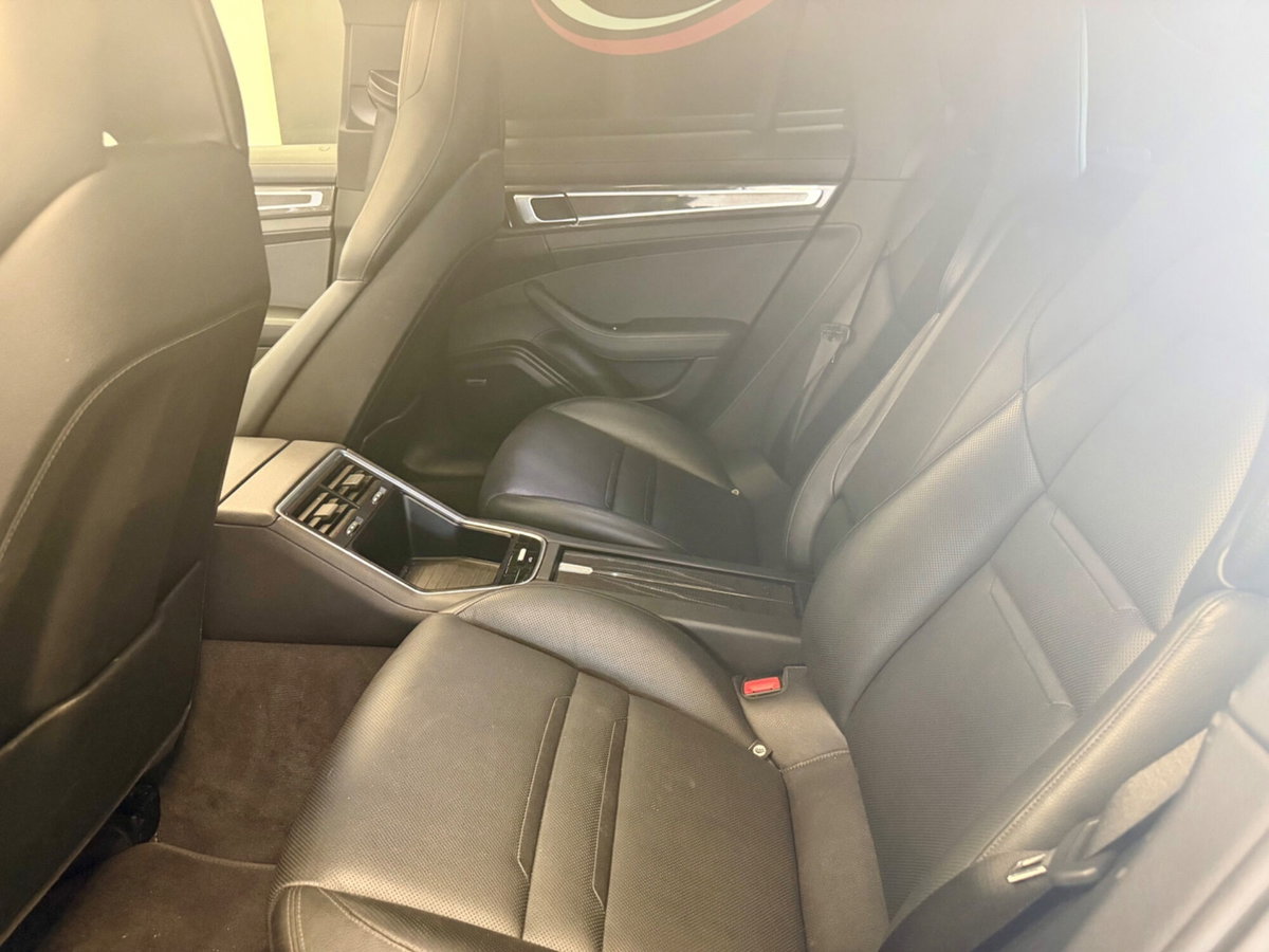 Porsche Panamera 2.9 4S (12)