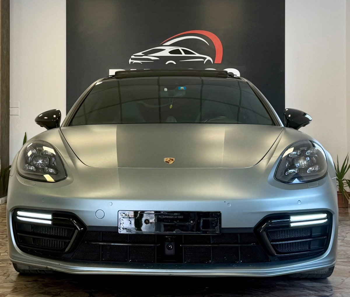 Porsche Panamera 2.9 4S (2)