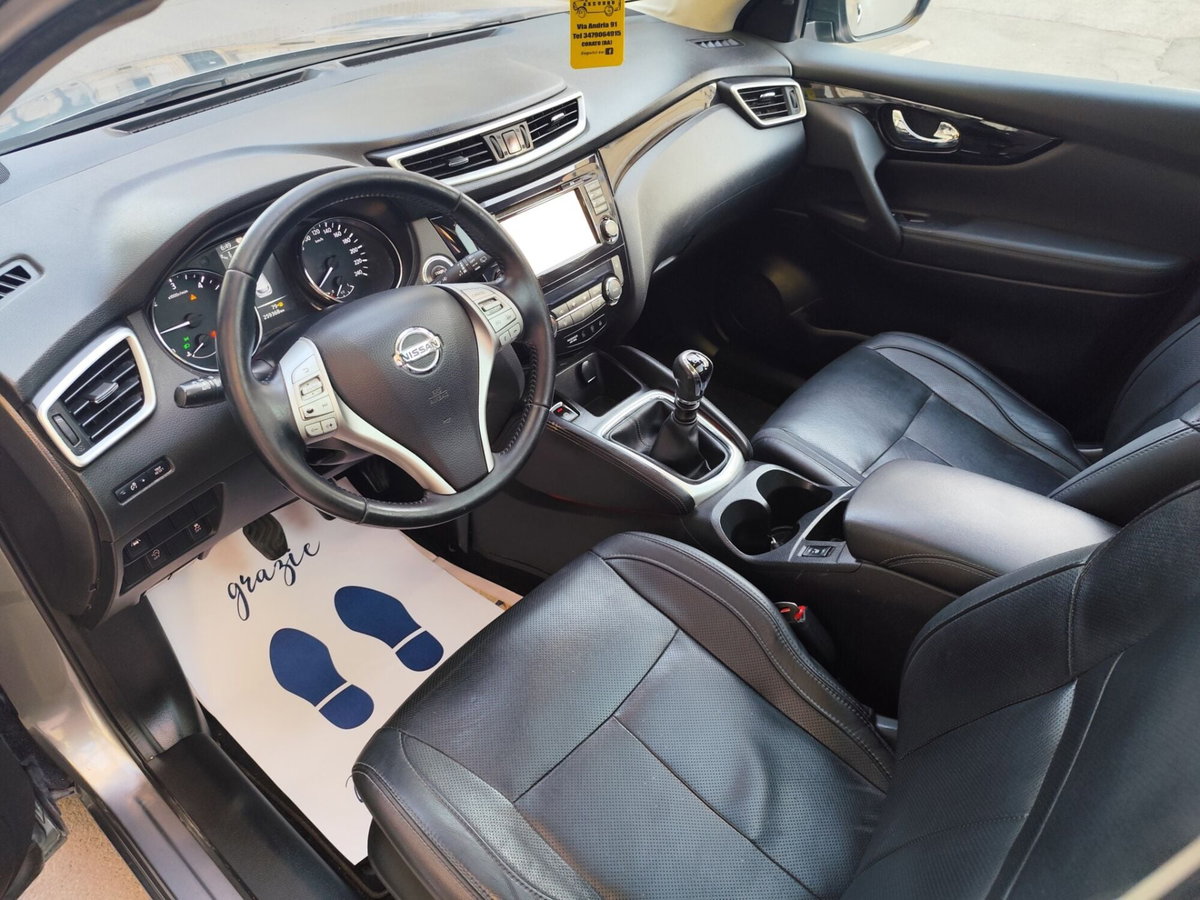 Nissan Qashqai 1.5 dCi Tekna (14)
