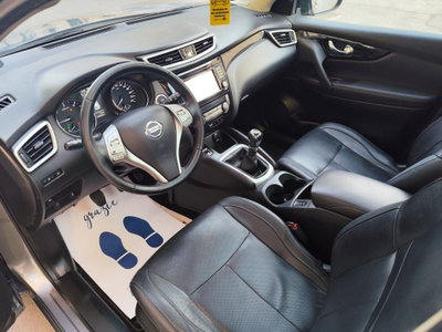 Nissan Qashqai 1.5 dCi Tekna (14)