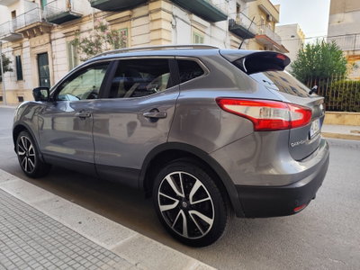 Nissan Qashqai 1.5 dCi Tekna (8)