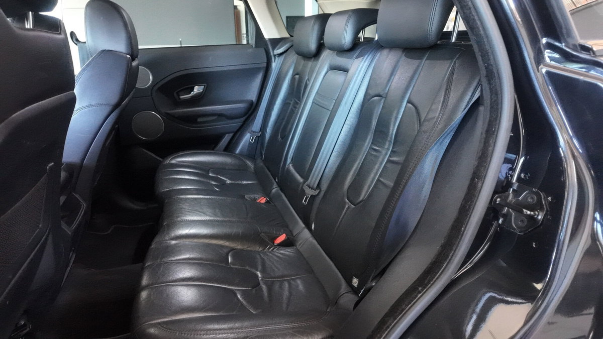 Land Rover Range Rover Evoque 2.2 TD4 5p. Pure (11)