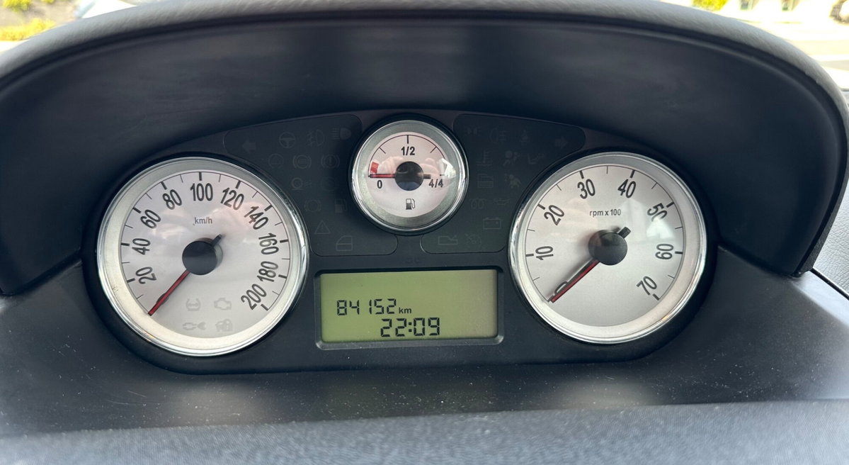 Lancia Ypsilon 1.2 69 CV Diva (14)
