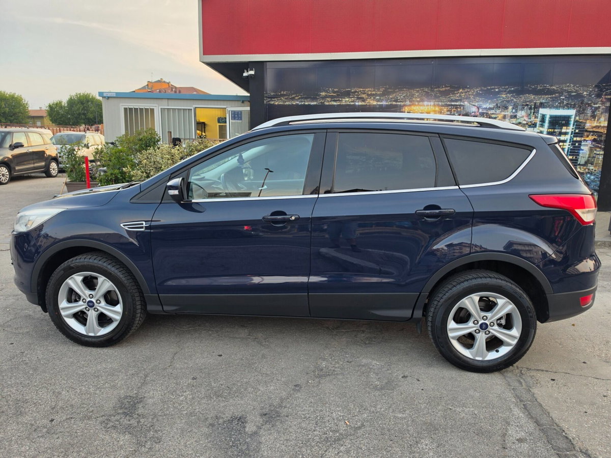 Ford Kuga 2.0 TDCI 120 CV S&S 2WD Titanium (2)