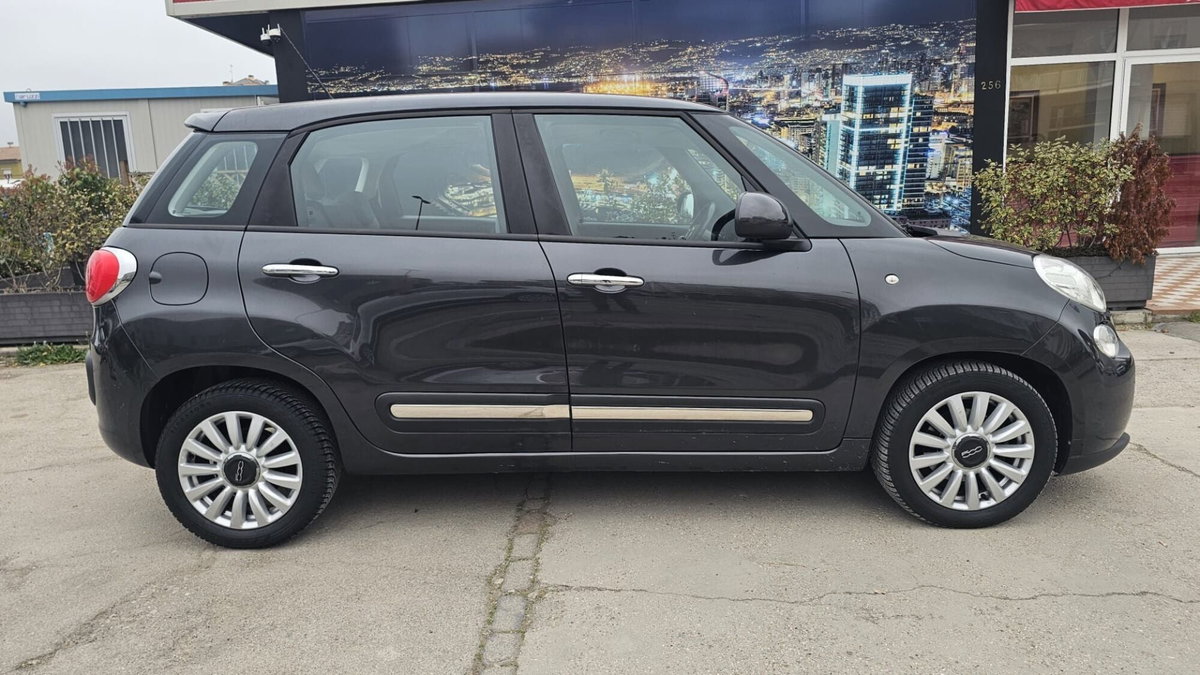 Fiat 500L Living 1.3 Multijet 85 CV Lounge (8)